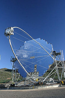 O telescopio, en construción (case rematado)