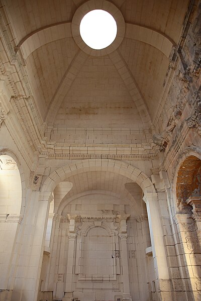 File:Malta-fortmanoel-chapelinside-2009.jpg