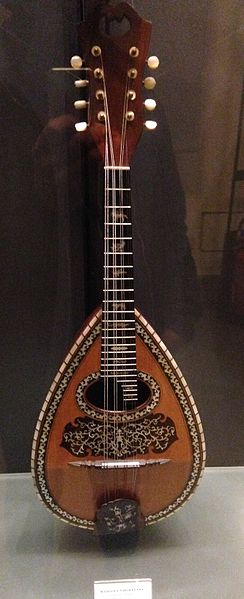 Bowl-backed mandola