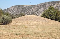 Marathon, tomb of the Plataeans.jpg