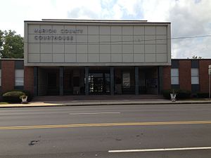 Marion County Courthouse in Hamilton