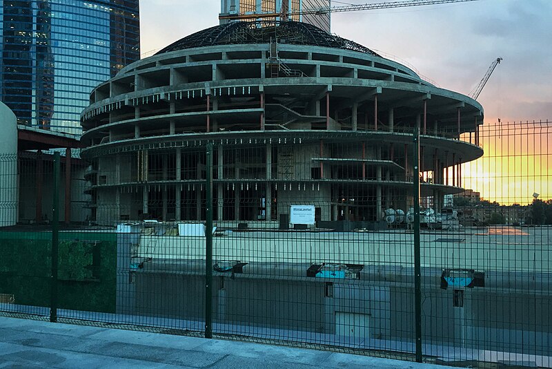 File:Moscow, construction of Moscow-City concert hall (31397610495).jpg