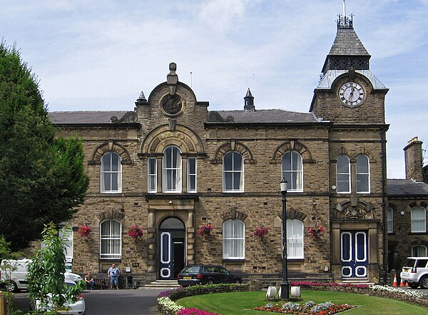 New Mills Town Hall (built 1871, clock tower added 1875)