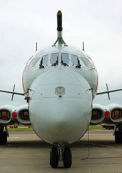 File:Nimrod R1 XV249.jpg