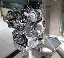 Schnitt durch einen seit April 2006 im Espace eingesetzten 2.0 dCi-Motor, Typ M9R mit Dieselruß-Partikelfilter. Fertigung auch für Nissan im südlich von Rouen gelegenen Renault-Nissan-Gemeinschaftswerk Cléon