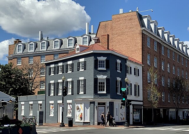 Image: Northwest corner of N Street and Wisconsin Avenue NW