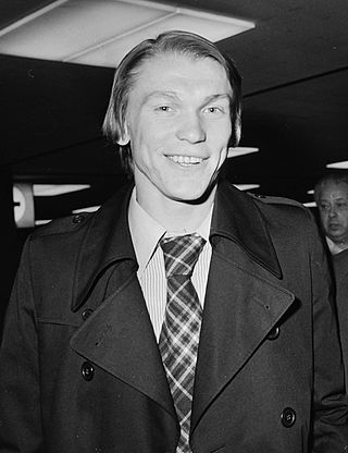 <span class="mw-page-title-main">1975 Ballon d'Or</span> Annual association football award event in France