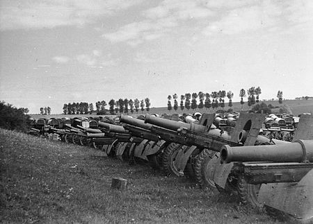 ไฟล์:Operation_Barbarossa_-_German_loot.jpg