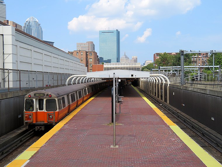 Massachusetts Avenue station