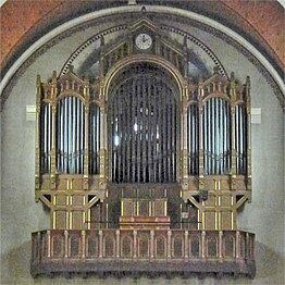 The grand organ in the tribune
