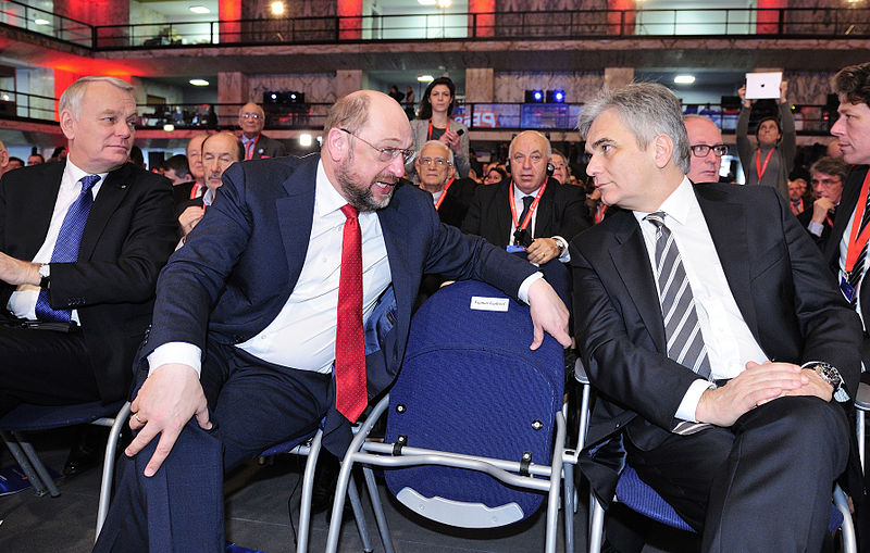 File:PES-Kongress mit Bundeskanzler Werner Faymann in Rom (12899736233).jpg