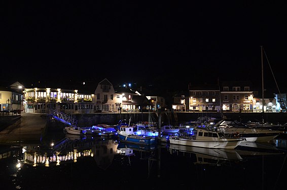 Padstow Harbour at night