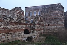 File:Palace_of_the_Porphyrogenitus,_Ayvansaray,_Istanbul_5.jpg