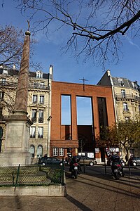 Sainte-Bernadette de Paris.