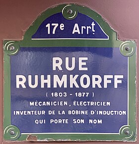 Voir la plaque.