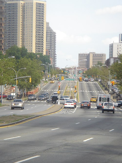 Queens Boulevard near its intersection with Yellowstone Boulevard in Forest Hills