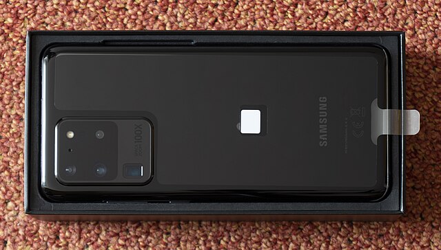 The Samsung Galaxy S20 Ultra features three rear-facing camera lenses and a ToF camera.