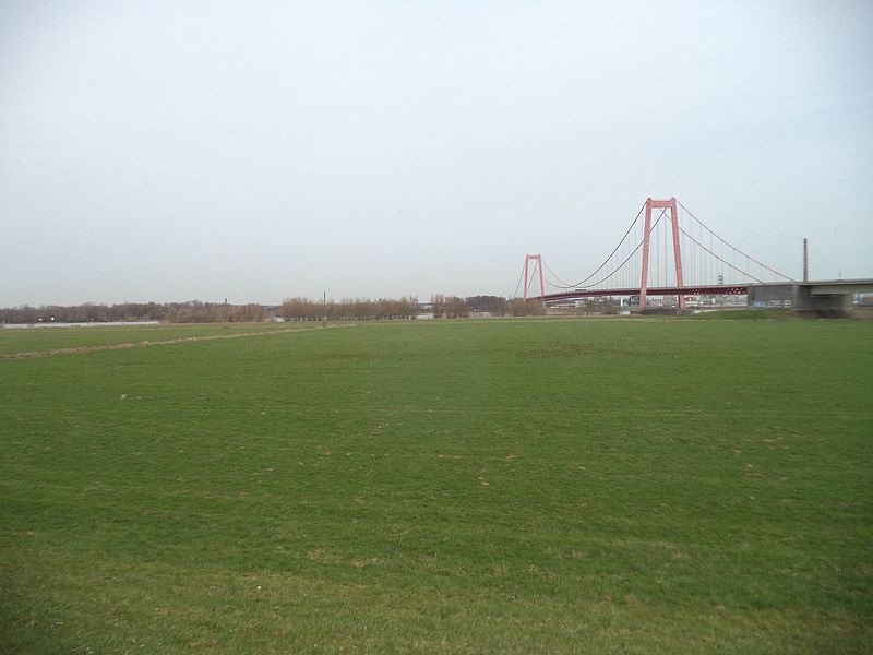 File:Rhine-Emmerich bridge 02548.JPG