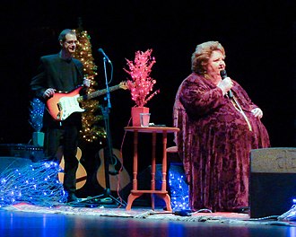 Rita MacNeil performing at the National Arts Centre in 2009 Rita MacNeil Live at the National Arts Centre, Ottawa, Ontario.jpg