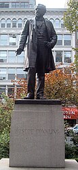 Roscoe Conkling-szobor