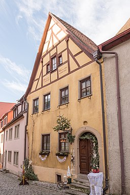 Rothenburg ob der Tauber, Alter Stadtgraben 17-20160108-004