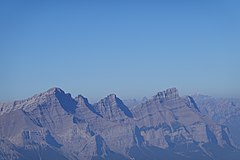 File:Rundle Peaks.jpg (Category:Mount Rundle)