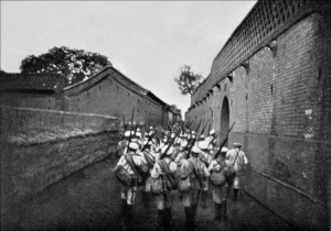 Russian troops in Yangcun 1900.gif