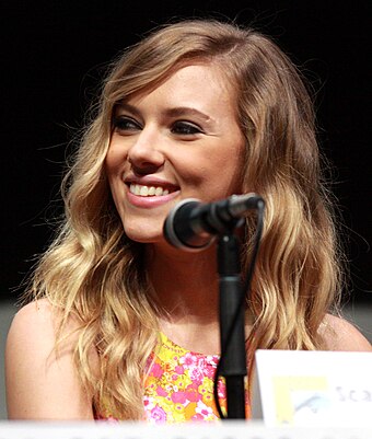 Johansson at the 2013 San Diego Comic-Con
