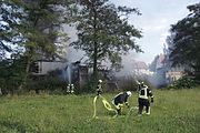 Scheunenbrand in Petersberg im September 2016, Feiuerwehreinsatz mehrerer Wehren inklusie der Feuerwehr Fulda und des Katastrophenschutzzuges.