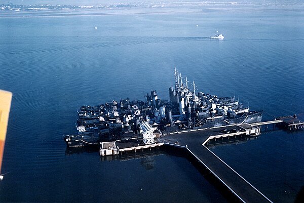 Ships of US Destroyer Squadron 3 at San Diego in 1941, with the visibly larger Porter-class flotilla leader USS Clark in front