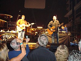 Sister Hazel performing in Orlando, Florida, in 2007