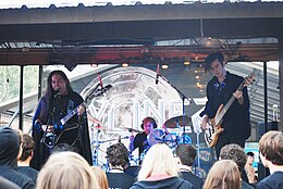 2014 yilda DeLand Rock & Metal festivalida Skyliner.
