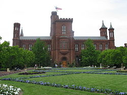 Smithsonian Institution: Historia, Organisation, Översikt