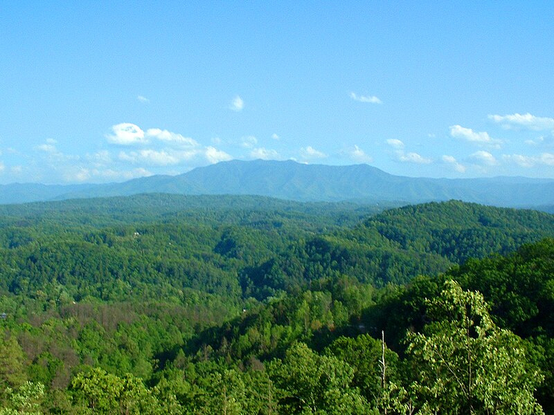 File:Smoky-Mountains-View2.jpg