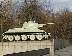 Т-34 образца 1943 года в Берлине