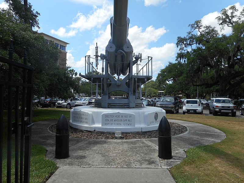 File:Spanish-American War Cannon; Univ of Tampa-2.JPG