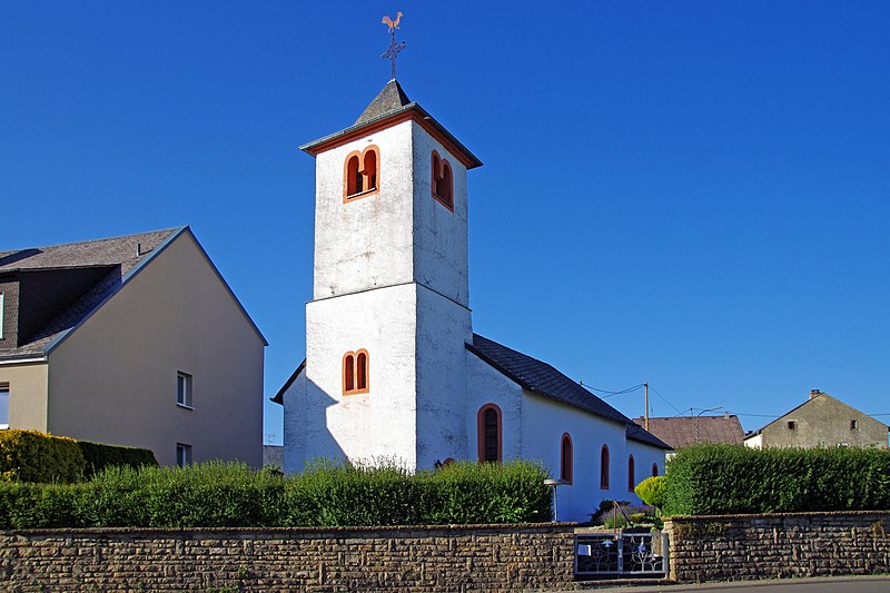 File:St. Remaclus (Biesdorf, Eifel) 01.jpg