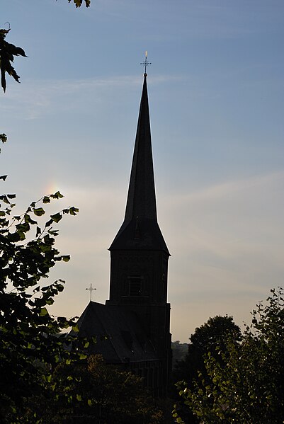 File:St. Vinzentius, Bergheim-Oberaußem 2.jpg