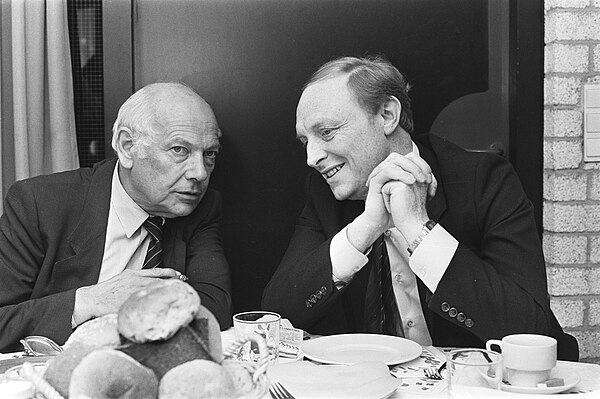 Kinnock meeting Dutch Labour Party leader Joop den Uyl in 1984