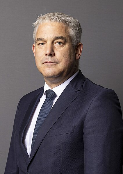 File:Steve Barclay Official Cabinet Portrait, November 2023.jpg