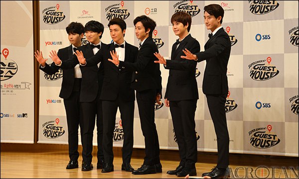 Left to right: Ryeowook, Sungmin, Donghae, Eunhyuk, Kyuhyun, Zhou Mi. Not pictured: Siwon.