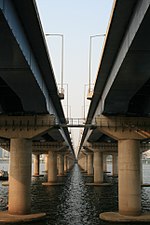 Symmetric! Seoul.jpg