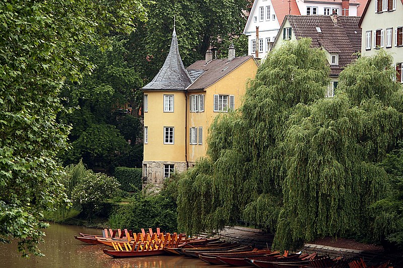 File:Tübingen, Neckar, Hölderlinturm IMG 5192.JPG