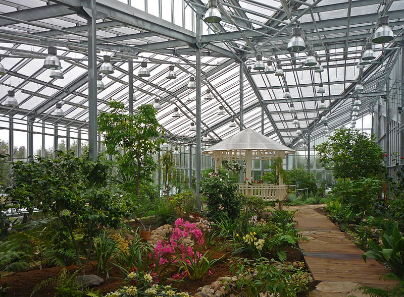 File:Tallinn Botanic Garden scmpts.jpg