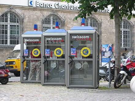 Swisscom-Telefonzellen in Chur mit altem Logo