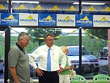 McAuliffe campaigning for governor, 2009. Terry McAuliffe (3592126379).jpg