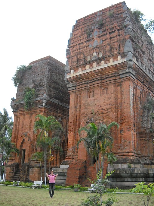 Tháp Đôi, Quy Nhơn, Bình Định