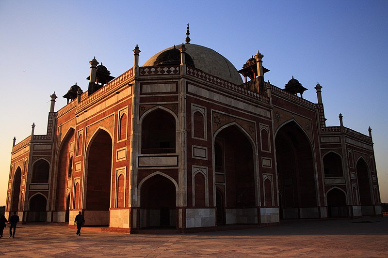 File:The Red Taj Mahal.jpg