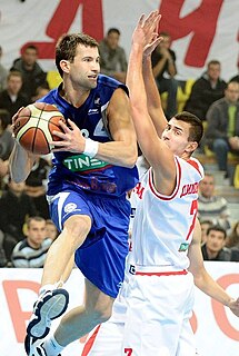 Toni Grnčarov Macedonian basketball player