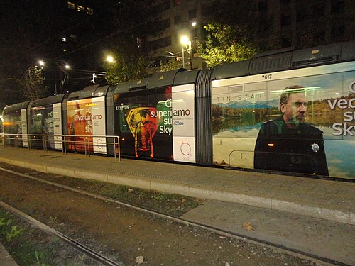 File:Trams in Milano